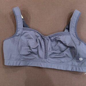 Lululemon | High Support Bra | Sz 38C/D | Charcoal | EUC